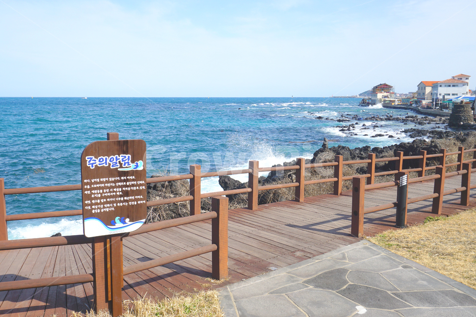 산책로,바닷가,제주도,파도,바다,바닷물,해안,해변,해변가,해안가,제주,바위,풍경,제주바다,자연,풍경,nature,landscape