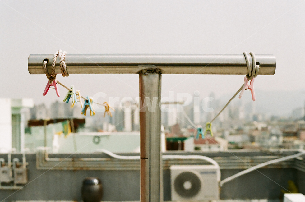 handrail,railing,banister,난간,옥상,건물