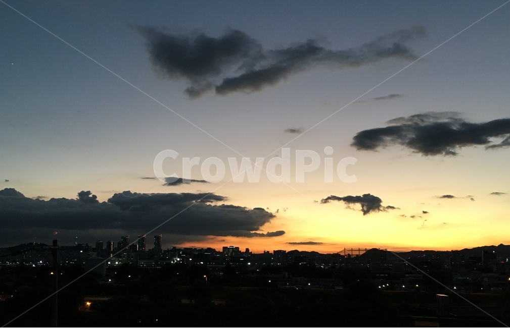 여름밤,야경,노을,구름,석양,sunset,야경,밤,풍경,nightscape,night,landscape,도시,city,nature,자연,outdoors,옥외,sky,하늘,dusk,황혼,일몰,red sky,붉은 하늘,dawn,새벽
