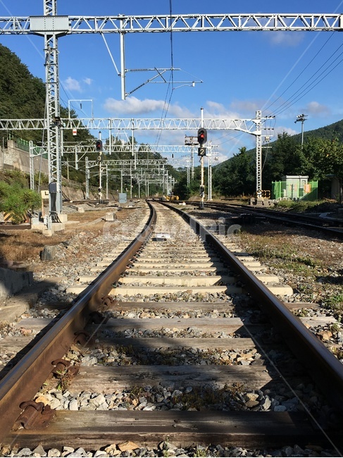 철로,철도,railway,traintrack,레일,transportation,기찻길,신호등,교통,rail,기차역,교통,교통수단,traffic,transportation
