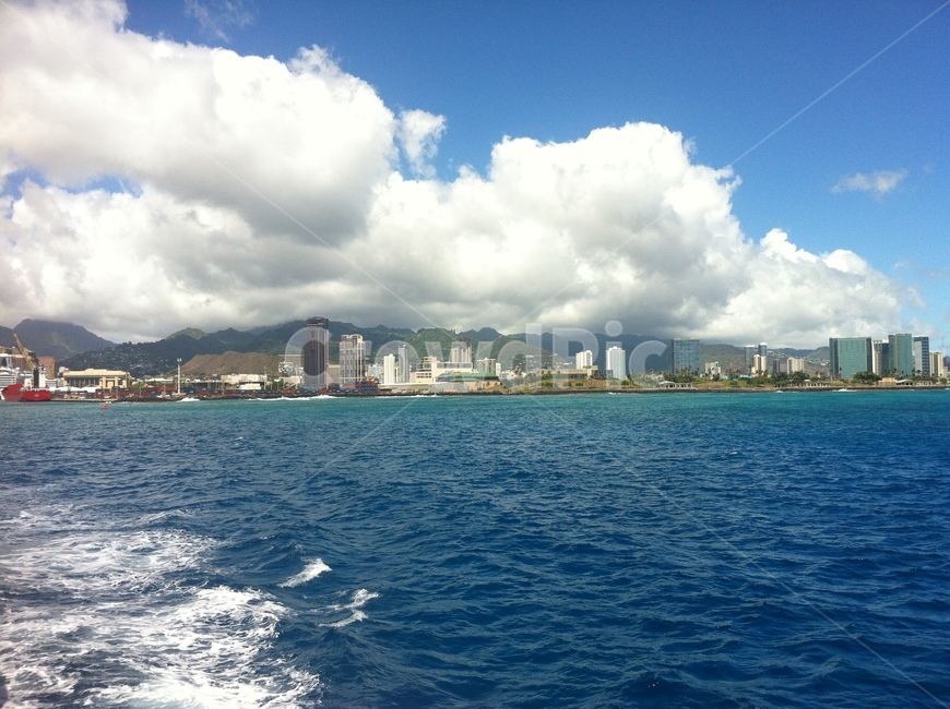 하와이,바다,푸른바다,하늘,구름,자연,경관,경치,hawaii,파도,새파란