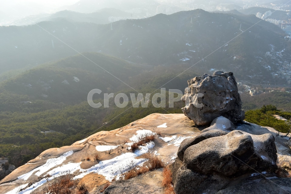 북한산,풍경,자연,국립공원,서울,도심지,명산,겨울,힐링,산행지,국내여행,자연풍경,산사진,Seoul,Korea,National,Park,비경,산행,등산,트레킹,100대명산,기암,바위산,백운대,바위,암봉,암봉우리,족두리봉,향로봉,비봉,자연,풍경,nature,landscape,한국자연풍경,한국자연경관,korea nature landscape