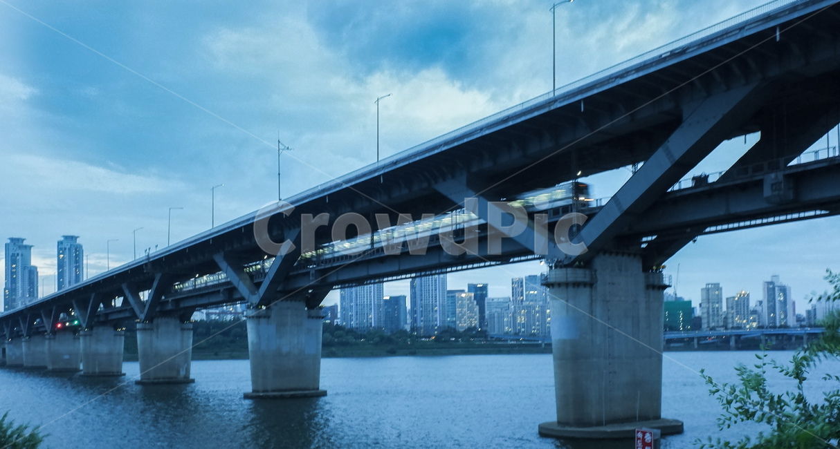 청담대교,bridge,기차,한강,river,train