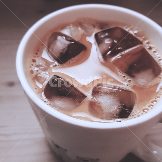 커피,카페라떼,아이스,얼음,컵,머그컵,홈카페,아메리카노,카페,커피,카페,coffee,cafe