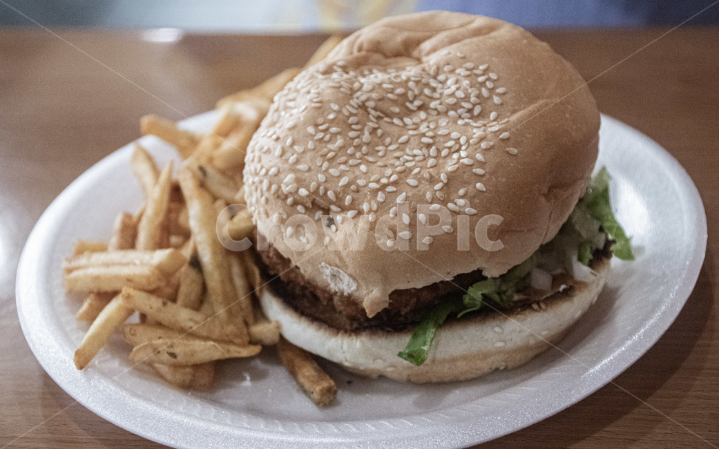 burger,버거,food,음식,감자튀김,맛,점심,저녁,음식,식재료,요리,food,cook,meal,dishes,food reserves,양식,서양음식,서양요리,western food,western dishes,western meal,western cook