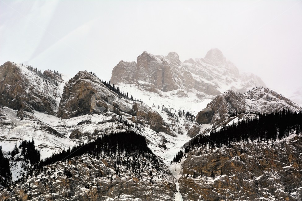 바위산,설산,산,장엄,대자연,겨울,계절,winter,season,자연,풍경,nature,landscape,해외,외국,세계,foreign,oversea,world,세계자연풍경,해외자연풍경,외국자연풍경,world nature landscape,outdoors,옥외,mountain,ice,빙,mountain range,산맥