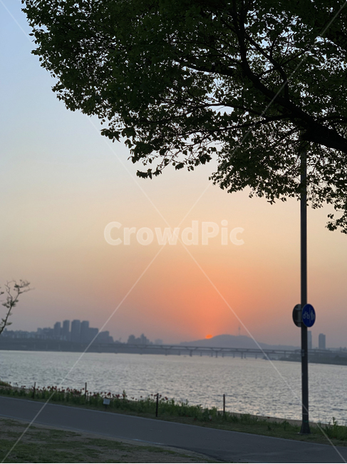 노을,석양,sunset,한강,한강노을,맑은하늘,붉은하늘,자연,hanriver,sky,한강자전거,서울,seoul,한강공원,park,풍경,도시,풍경,city,landscape,nature,outdoors,옥외