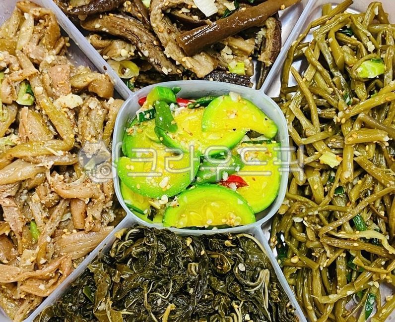 나물볶음,모듬나물,나물,볶음,무침,호박볶음,호박,고구마순볶음,고구마순,가지볶음,가지,정월대보름음식,대보름음식,음식,요리,식사,식재료,먹방,밥도둑,밥반찬,반찬,양념,food,dish,cook,meal,음식,식재료,요리,food,cook,meal,dishes,food reserves