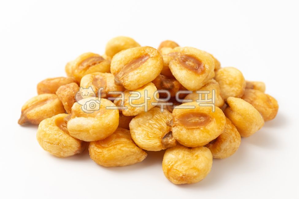 Inca corn,close up,giant corn,salt,ingredient,savory,snack,Peruvian corn,food,Stiff,meal,Incacorn,Oil,Roasted Inca Corn,corner,stirfry,grocery,Food Ingredients,ingredients