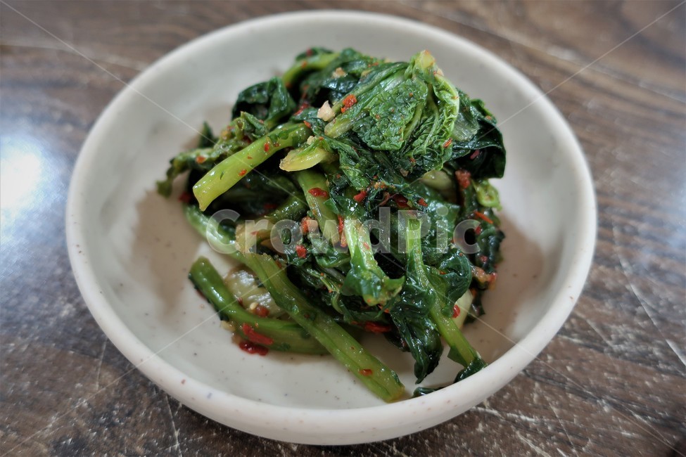 열무,김치,반찬,한식,전통,밑반찬,음식,발효,숙성,절임,식품,음식,식재료,요리,food,cook,meal,dishes,food reserves,한식,한국음식,한국요리,korean food,korean dishes,korean meal,korean cook