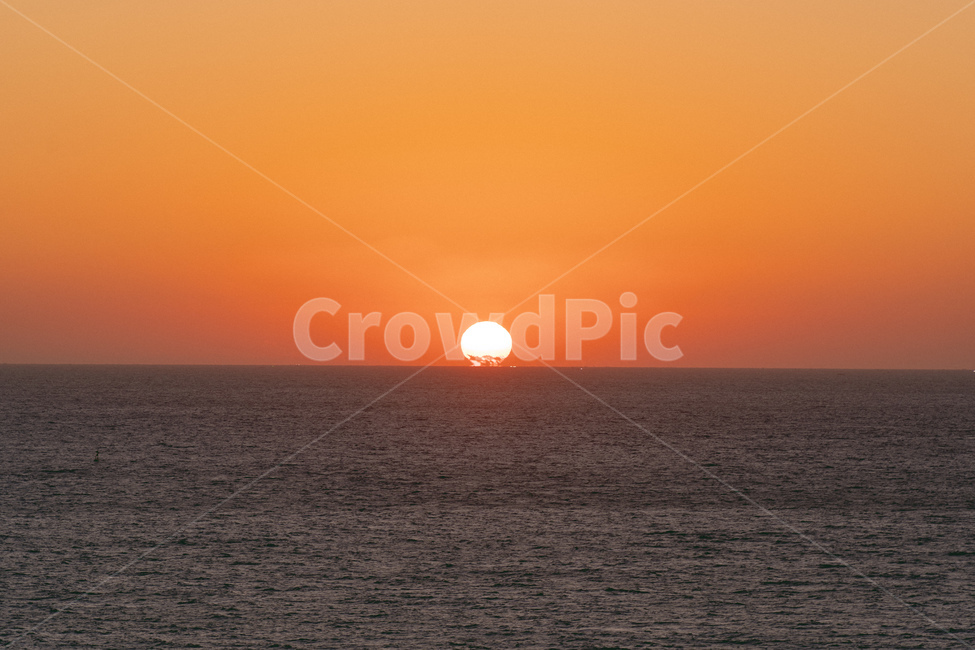 nature,자연,outdoors,옥외,redsky,붉은하늘,sky,하늘,dusk,황혼,sunlight,일몰,노을,sunset,오메가,바다,sea,자연,풍경,nature,landscape,dawn,새벽,red sky,붉은 하늘,햇빛