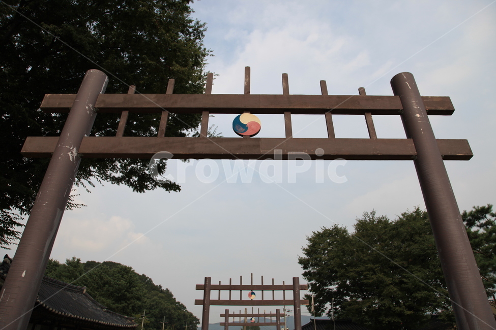 한국전통양식,조선시대,왕릉,입구,전통양식,태극문양,한국전통,한국문화,korean traditional,korean culture