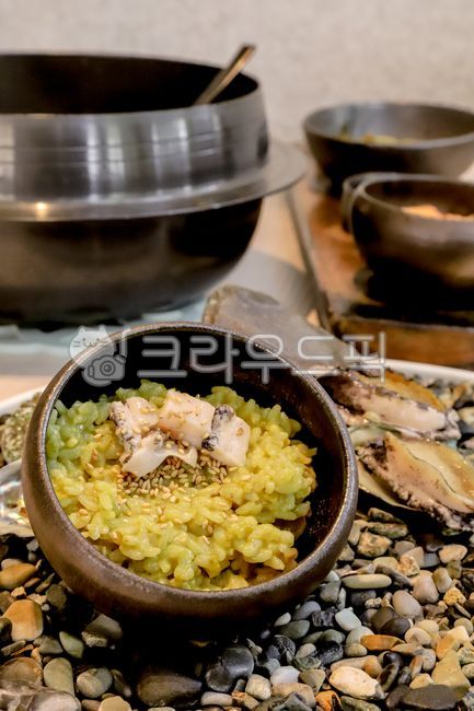 전복죽,전복,수산물,음식,푸드,food,요리,기장전복죽,가마솥,그릇,밥