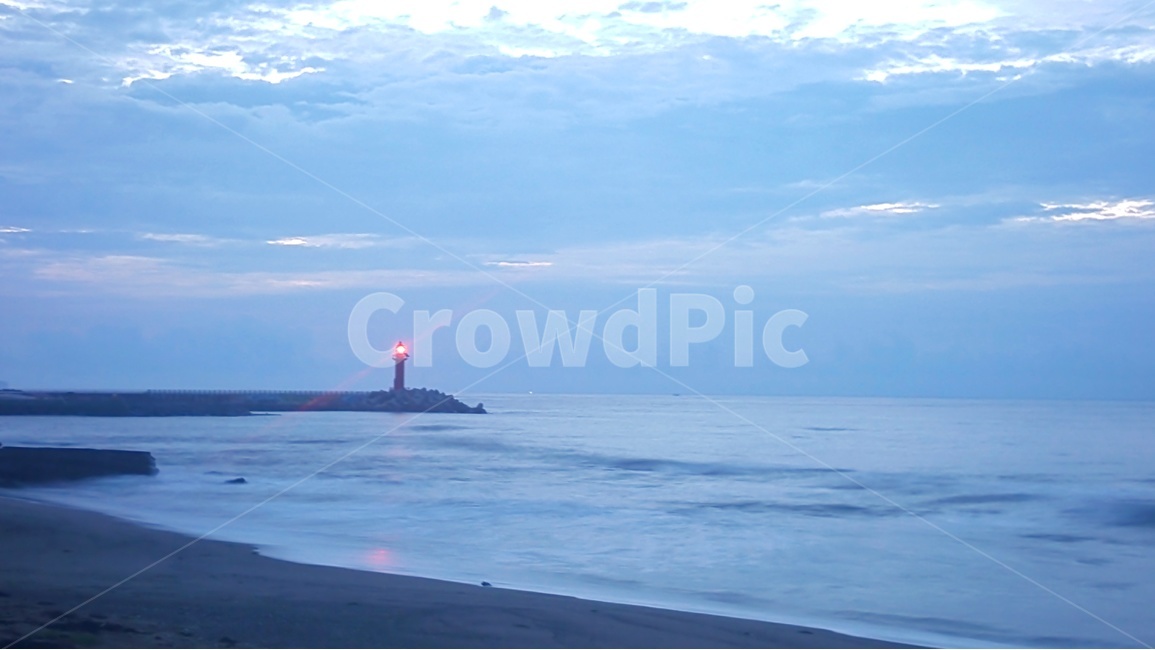 등대,풍경,제주,하늘,구름,자연,바다,파도,자연,풍경,nature,landscape,한국자연풍경,한국자연경관,korea nature landscape,해변,바다,beach,sea,등대,lighthouse,제주도,jeju,jeju island,감성,sensible,feeling,building,건물,architecture,건축물,tower,탑