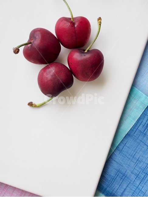체리,과일,음식,자연,신선함,건강한식생활,유기농,날것,달콤한음식,빨강,배경,cherry,fruit,food,nature,freshness,healthyeating,organic,rawfood,sweetfood,red,background