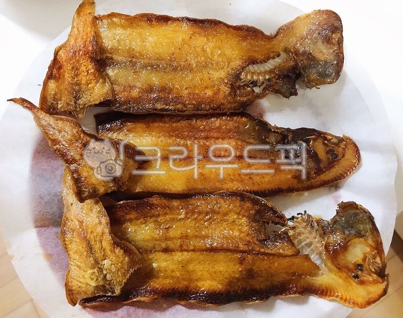 박대구이,서대구이,생선구이,튀김,기름진,특산물,별미,박대,서대,생선,구이,노릇노릇,밥도둑,음식,요리,식사,식재료,한식,한국음식,종이호일,기름종이,한국요리,먹방,반찬,밥반찬,meal,food,dish,cook,koreanfood