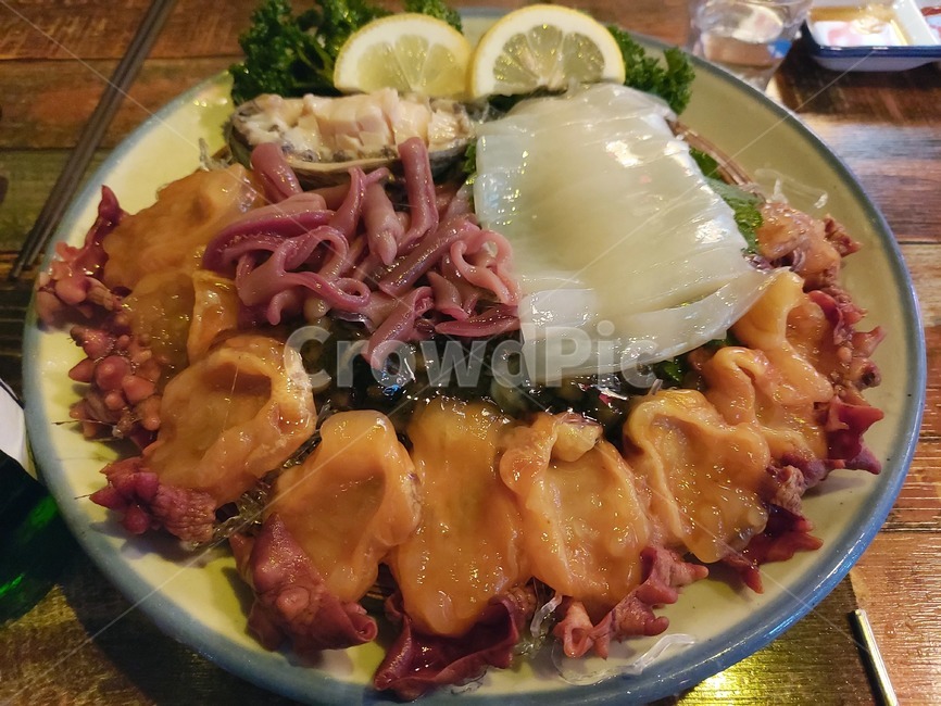 food,음식,dish,요리,해삼물,회,안주,음식,식재료,요리,food,cook,meal,dishes,food reserves,수산물,해산물,fishery products,seafood