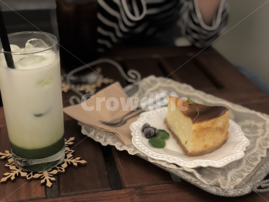 카페,인테리어,실내,커피,디저트,녹차,치즈케익,디저트,간식,후식,dessert,snack