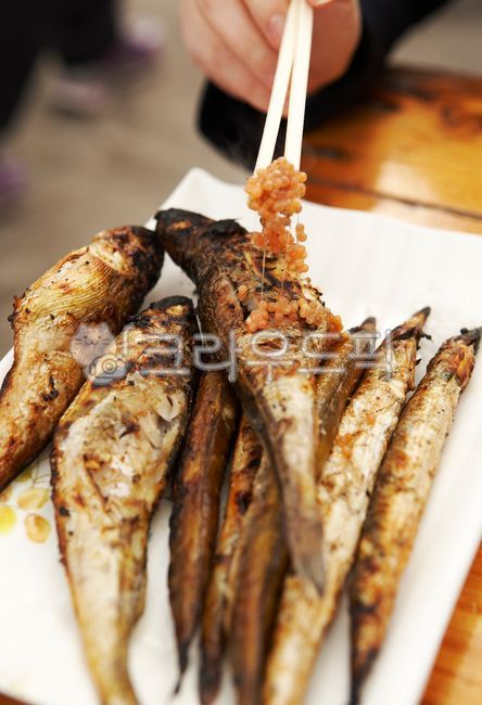 해양생물,알,산란,물고기,생선구이,도루묵구이,구이,겨울,도루묵,생선,fish,grilledfish,grilled,동해,제철생선,겨울생선,알찬도루묵,음식,식재료,요리,food,cook,meal,dishes,food reserves
