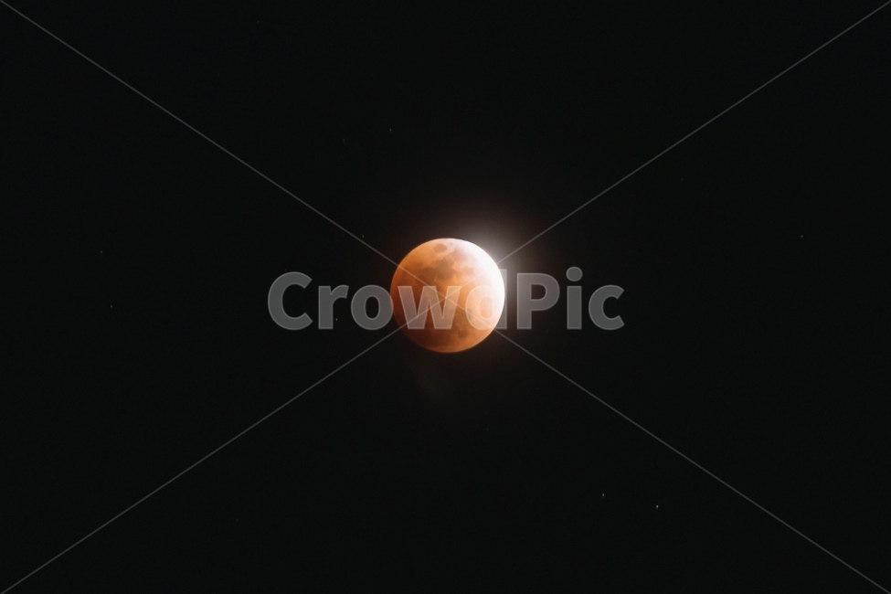 블러드문,달,붉은달,moon,풍경,감성,자연,풍경,nature,landscape,야경,밤,nightscape,night,outdoors,옥외,outer space,대기권 밖,universe,우주,astronomy,천문학,eclipse,식,space,lunar eclipse,음력 이클립스