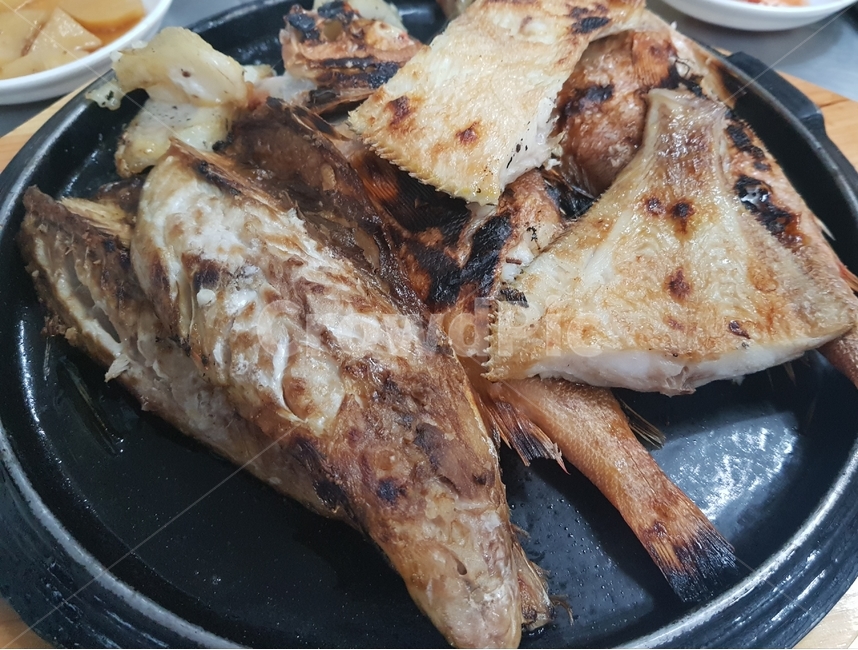 생선,모둠,구이,생선구이,2인분,음식,식재료,요리,food,cook,meal,dishes,food reserves,수산물,해산물,fishery products,seafood