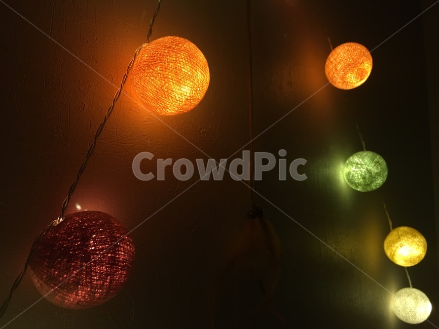 불빛,전등,전구,조명,빛,어둠,가랜드,light,mood,무드,무드등,밤,night,드림캐쳐,dreamcatcher,아늑함,안락함,cozy,감성