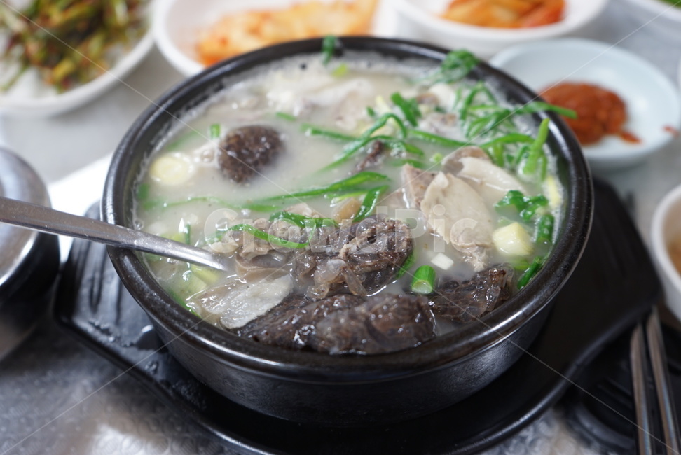 한국,한국음식,koreafood,국밥,순대국밥,순대,맛,요리,음식,koreadish,점심,저녁,음식,식재료,요리,food,cook,meal,dishes,food reserves,한식,한국음식,한국요리,korean food,korean dishes,korean meal,korean cook