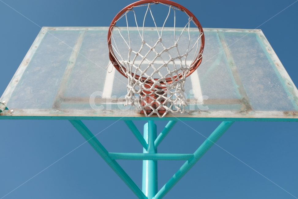 농구코트,농구골대,림,농구,그물,하늘,스포츠,레저,운동,sports,leisure,exercise