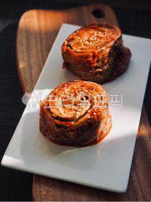김치,김장,발효음식,한국,한국음식,빨강,배추김치,배추,배경,음식,문화,음식문화,매운음식,아시아음식,kimjang,fermentedfood,korea,koreanfood,red,kimchi,cabbage,background,food,culture,foodculture,spicyfood,asianfood,음식,식재료,요리,food,cook,meal,dishes,food reserves,채소,야채,vegetables,한식,한국음식,한국요리,korean food,korean dishes,korean meal,korean cook