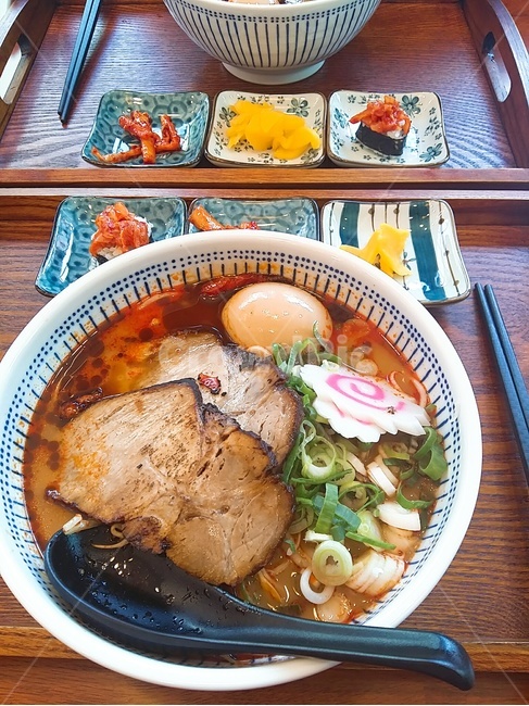 라멘,일본,혼밥,면,따듯,국물