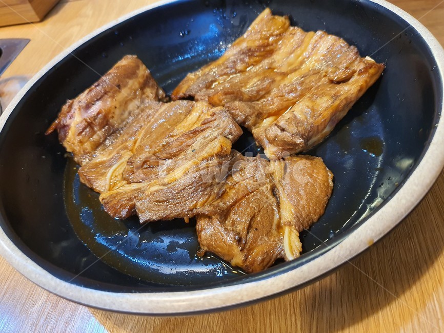 food,고기,갈비,la갈비,meat,음식,요리,dishes,육류,meal,cook,술안주,구이,한식,식사,양념고기,양념갈비,식재료,육류,고기,meat