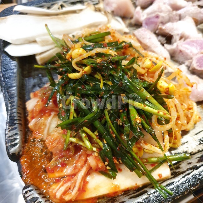 식품,food,김치,콩나물,부추,음식,식재료,요리,food,cook,meal,dishes,food reserves,한식,한국음식,한국요리,korean food,korean dishes,korean meal,korean cook