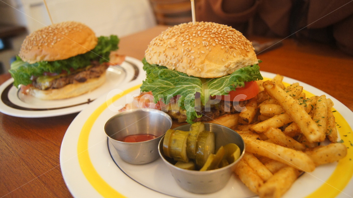 수제버거,햄버거,감자튀김,피클,케챱,양식,서양음식,서양요리,western food,western dishes,western meal,western cook