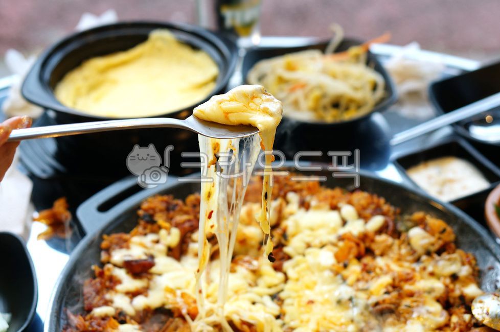 meal,Webfoot octopus,mozzarella cheese,Cheese Teppan Fried Rice,fried rice,Cheese Fried Rice,food,cheese