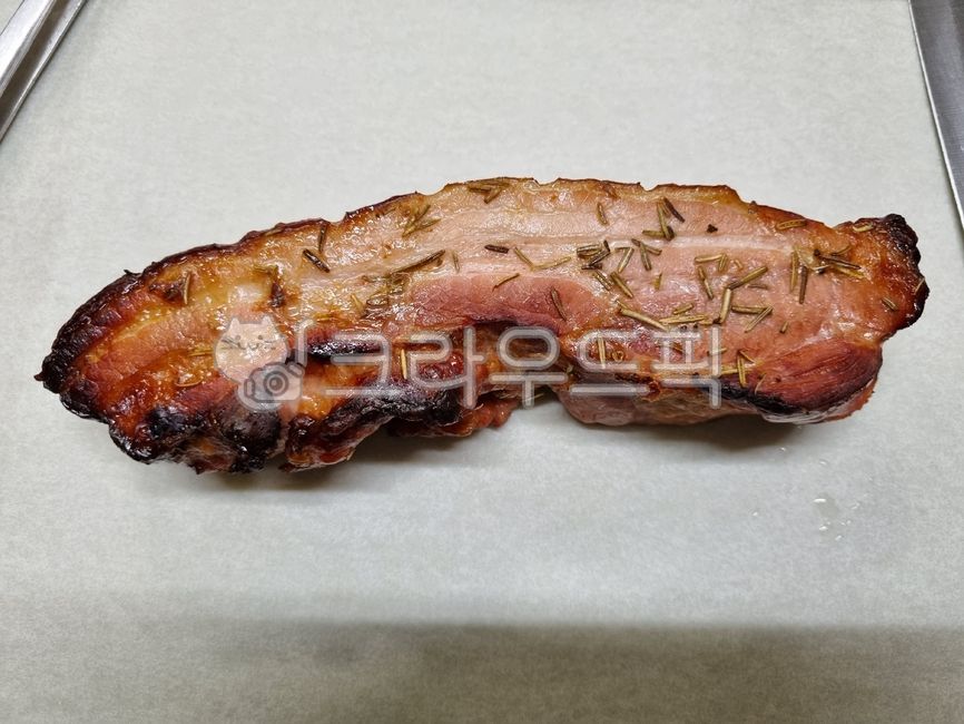 Grilled whole bacon,Pork belly and pork belly,pork,pig,BBQ,barbecue,pork belly,province,Oven,Food Ingredients,Roasted Pig,ingredients,porkbelly,roast,soft,ingredient,Grilled whole pork,delicious,food,meal,bacon,bake,meat,air fryer,whole pork belly