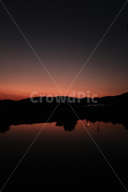 노을,일몰,가을,풍경,빨강,자연,풍경,nature,landscape,실루엣,그림자,silhouette,shadow,감성,sensible,feeling,outdoors,옥외,sky,하늘,dusk,황혼,sunset,red sky,붉은 하늘,dawn,새벽