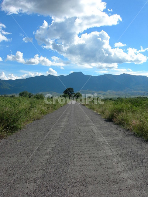 도로,road,하늘,구름,아스팔트,적운,풍경,방향,direction,산,mountain,sky,cloud