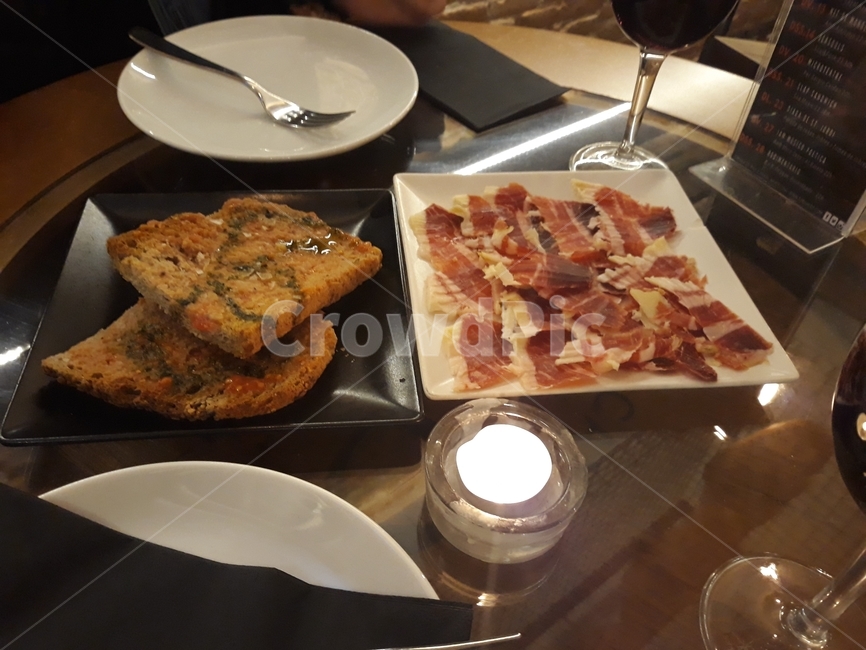 food,식품,하몽,스페인음식,순례자의음식,빵,bread,jamon,음식,식재료,요리,food,cook,meal,dishes,food reserves