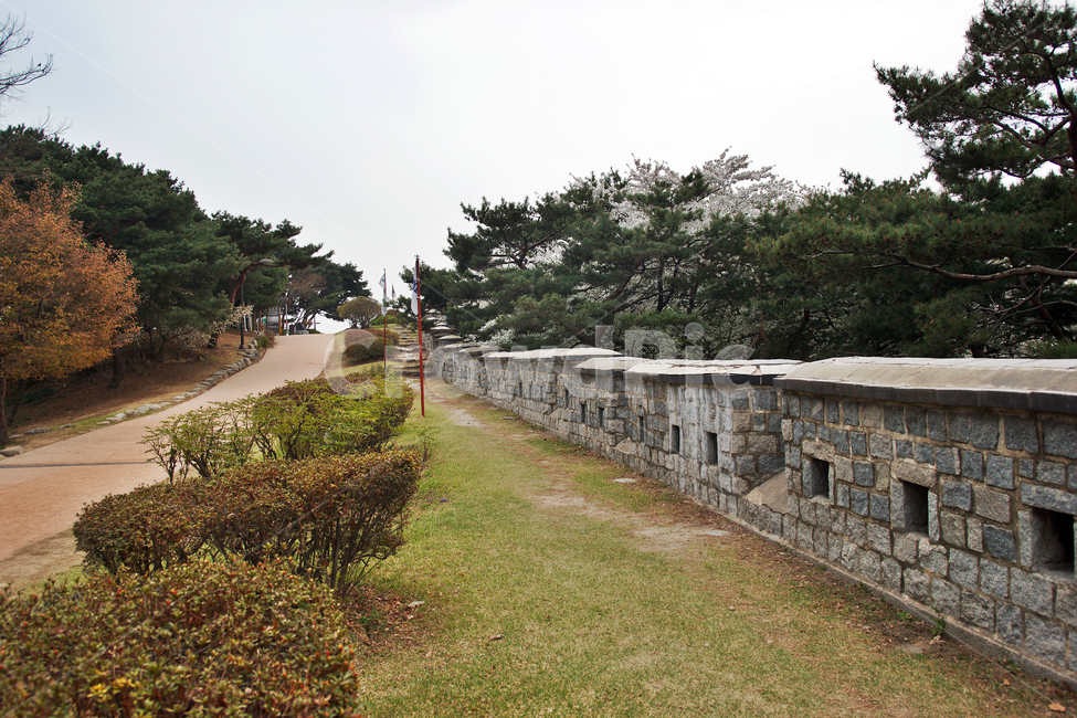 성곽,성벽,수원화성,화성,유네스코세계문화유산,조선시대,한국전통,한국문화,korean traditional,korean culture,건축물,건물외관,exterior,building,structure,architecture,construction