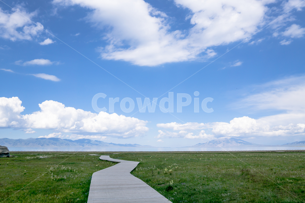 하늘,구름,파란하늘,호수,길,초원,자연,풍경,nature,landscape,building,건물,bridge,다리,boardwalk,산책로,outdoors,옥외,path,통로