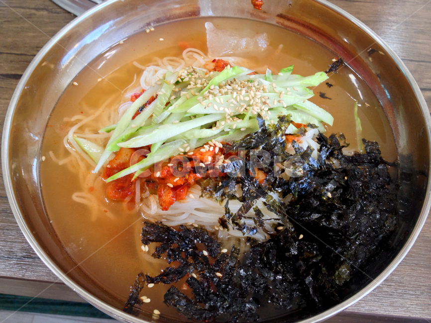 음식,먹거리,국수,김치말이국수,food,noodles,kimchi,음식,식재료,요리,food,cook,meal,dishes,food reserves,면류,면요리,noodles