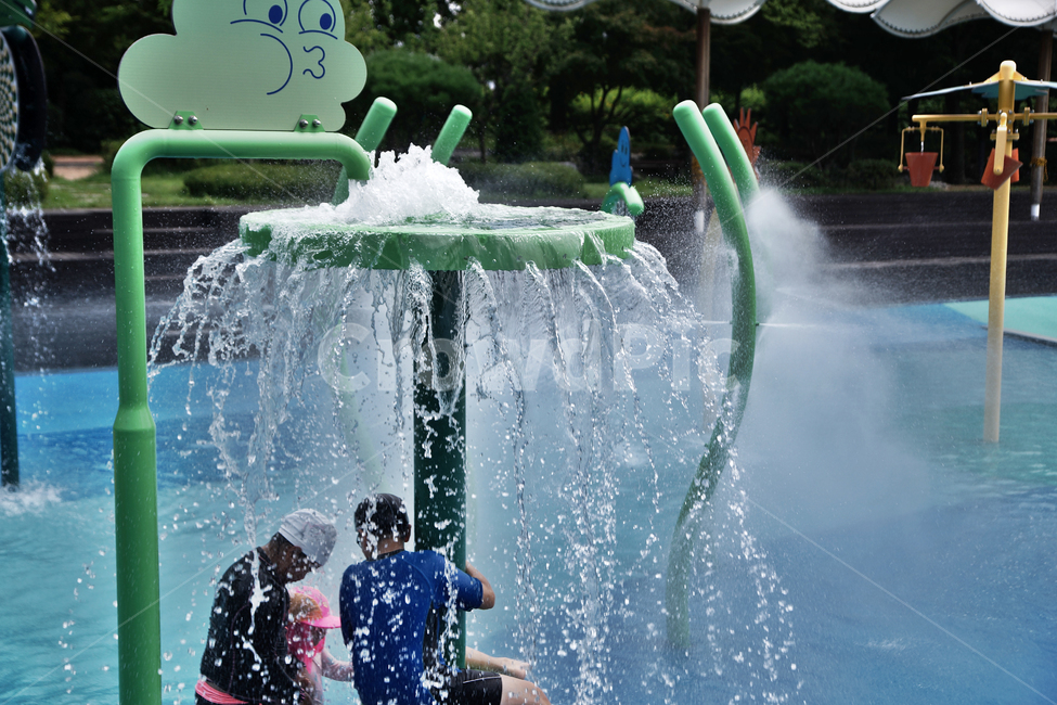 play,swimming,water play,Osan,watercourse,season,Waterpark,Malgeumteo Park,summer,child