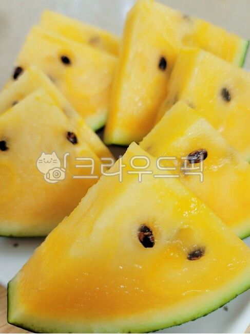 수박,노란수박,블랙망고,블랙망고수박,여름,여름과일,food,음식,fruit