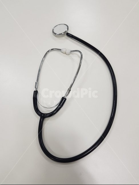 stethoscope,청진기,의사,간호사,의료용,검은색,심장박동,심음,의료,의학,병원,medical,hospital,clinic,사물,물건,오브젝트,thing,object,matter