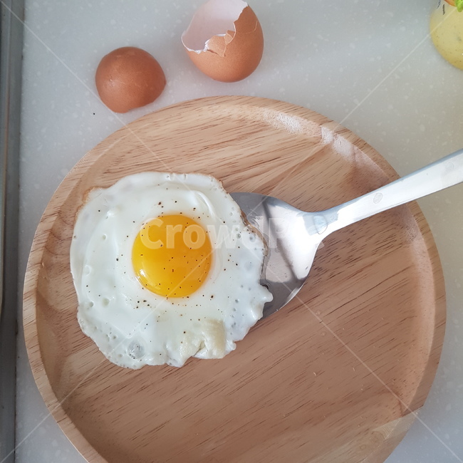 계란,계란후라이,써니사이드업,egg,sunnysideup,음식,아침식사,브런치,brunch,음식,식재료,요리,food,cook,meal,dishes,food reserves,아침식사,조식,브런치,breakfast,brunch