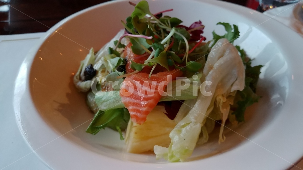 연어,연어샐러드,야채,채소,야채샐러드,샐러드,양식,음식,식재료,요리,food,cook,meal,dishes,food reserves,채소,야채,vegetables