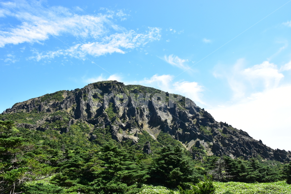 영실,한라산,제주,기암괴석,절경,자연,풍경,힐링,여름,계절,탐방,등산,남벽,윗세오름,season,nature,landscape,한국자연풍경,한국자연경관,korea,naturelandscape,제주도,jeju,jejuisland,outdoors,옥외,자연,풍경,nature,landscape,한국자연풍경,한국자연경관,korea nature landscape,제주도,jeju,jeju island