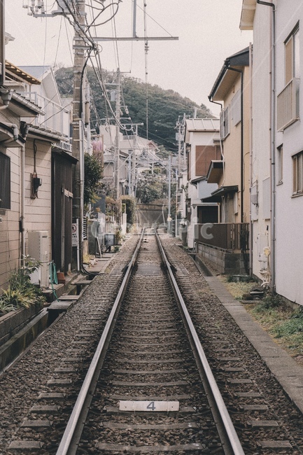 카마쿠라,기찻길,일본,감성사진,배경화면,골목길,alley,railway,철도,rail,레일,train track,transportation,교통