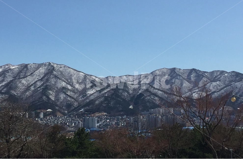 풍경,겨울,눈,자연,겨울산,한국,한국자연,한국자연풍경,winter,season,설경,한국자연경관,nature,계절,눈덮힌산,mountain,맑은날씨,날씨,겨울,계절,winter,season,자연,풍경,nature,landscape,mountain range,산맥,산,outdoors,옥외,peak,피크