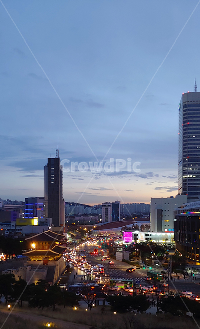 도시,동대문,건물,하늘,저녁,야경,밤,풍경,nightscape,night,landscape,도시,city,road,도로,intersection,교차로,urban,어반,town,building,시티,metropolis,중심지,downtown,도심